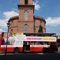 Bus campaign in front of the Paulskirche in Frankfurt