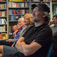 Relaxed author before the book reading in Oberwesel